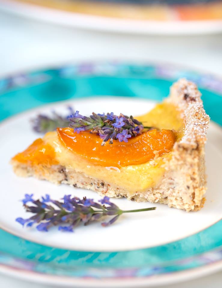 Vegane Aprikosen Tarte mit Lavendelzucker