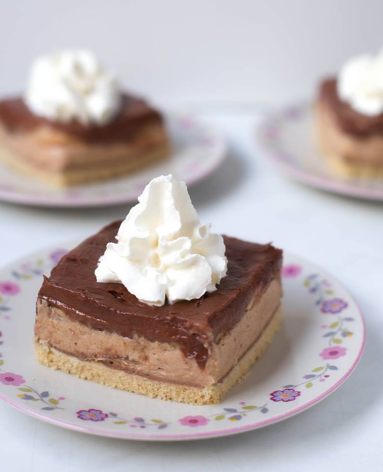 Bananen Erdnussbutter Schnitte mit Schoko